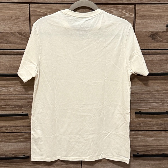 New Patagonia Fitz Roy Icon Responsibili-Tee Shirt Size Medium Birch White - Picture 3 of 5
